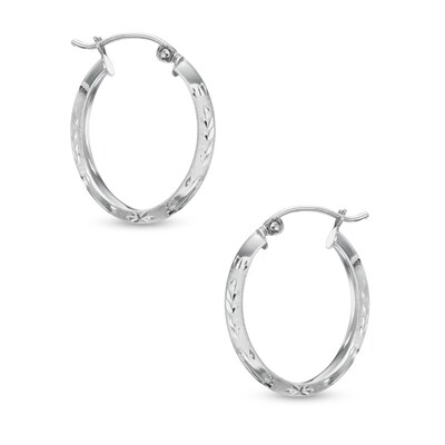 20mm Diamond-Cut Knife Edge Oval Hoop Earrings in 10K White Gold