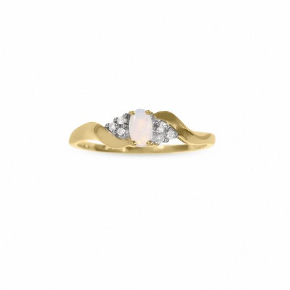 Oval Opal Twist Ring in 10K Gold with Diamond Accents - Size 7