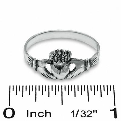 Claddagh Ring in Sterling Silver - Size 8