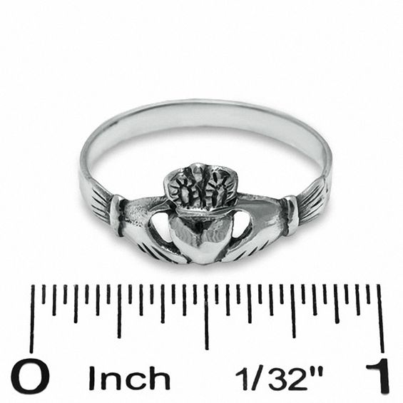 Claddagh Ring in Sterling Silver - Size 8