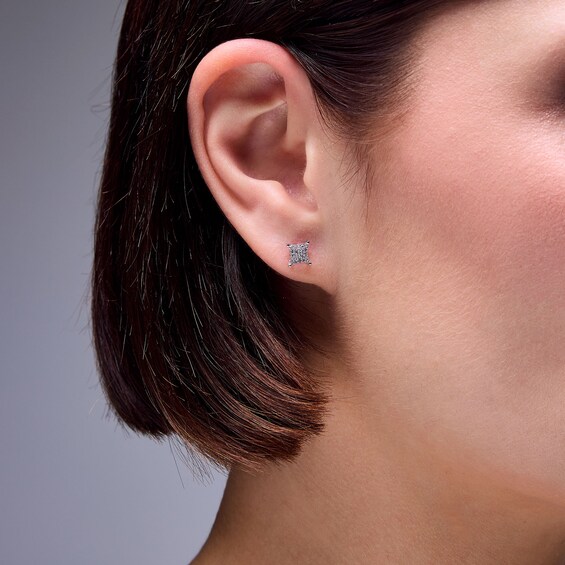1/10 CT. T.W. Diamond Bent Square Earrings in 10K Gold