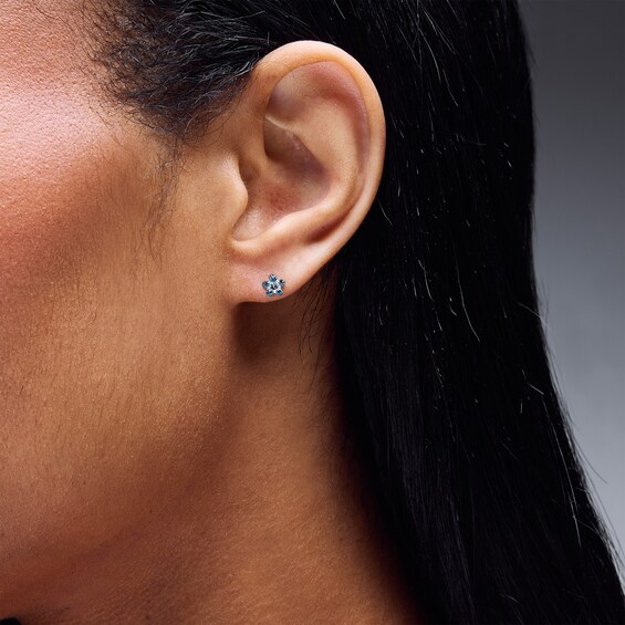 Light Blue Crystal Daisy Stud Piercing Earrings in 14K Solid White Gold