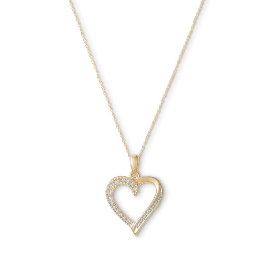 1/10 CT. T.W. Diamond Milgrain Heart Pendant in 10K Gold