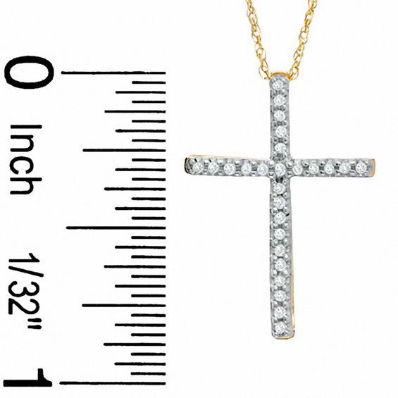 1/6 CT. T.W. Diamond Cross Pendant in 10K Gold
