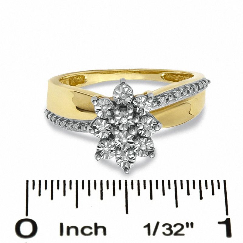 Diamond Accent Starburst Cluster Ring in 10K Gold - Size 7