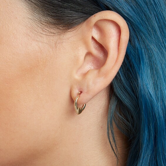 15.75mm Satin Heart Hoop Earrings in 10K Stamp Hollow Gold