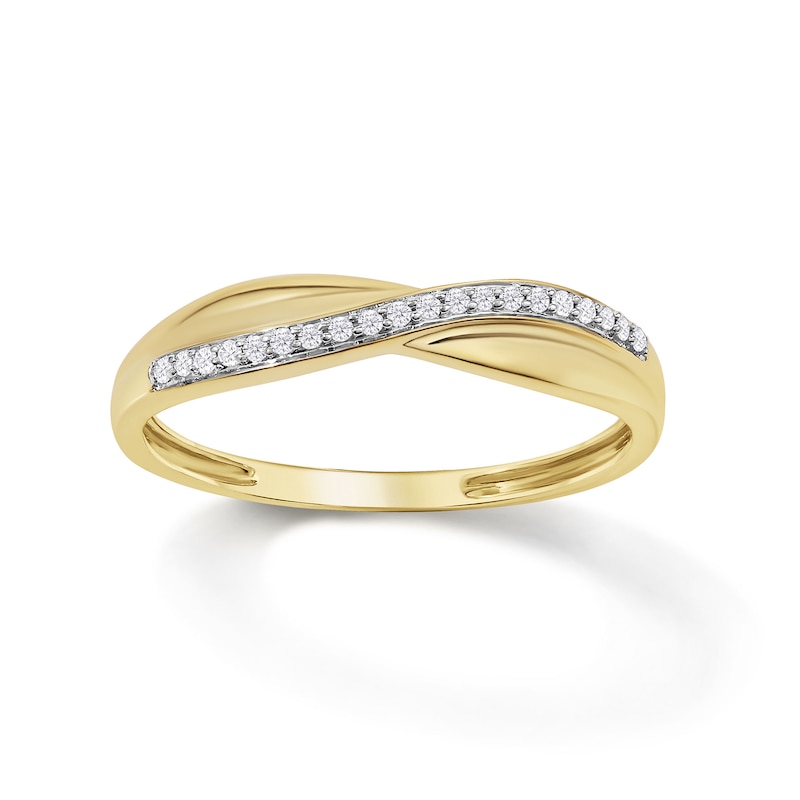 1/15 CT. T.W. Diamond Crossover Ring in 10K Gold