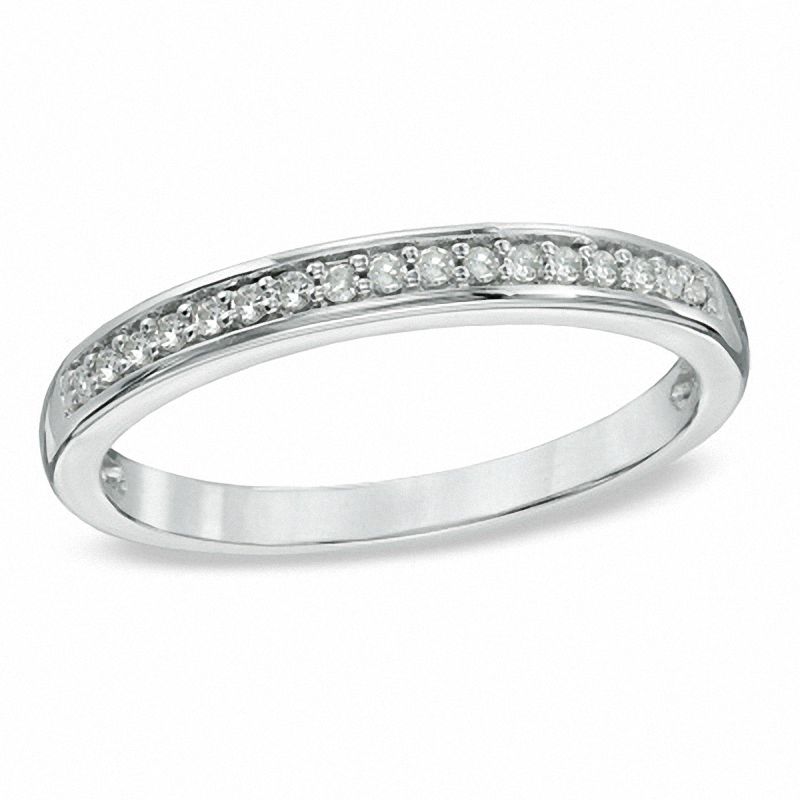 1/10 CT. T.W. Diamond Wedding Band in 10K White Gold - Size 7