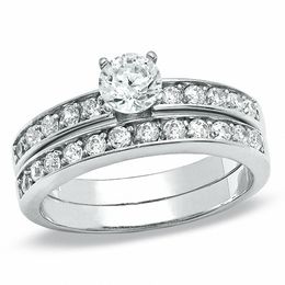 5mm Cubic Zirconia Solitaire Pavé Bridal Set in Sterling Silver - Size 9