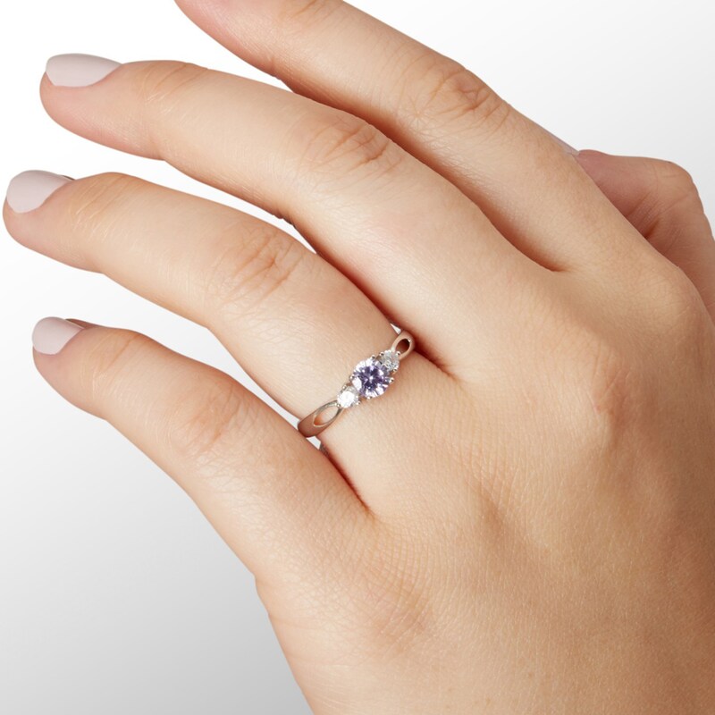 5.5mm Purple and White Cubic Zirconia Three Stone Ring in Sterling Silver - Size 9
