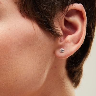 10K White Gold CZ Round Bezel Studs