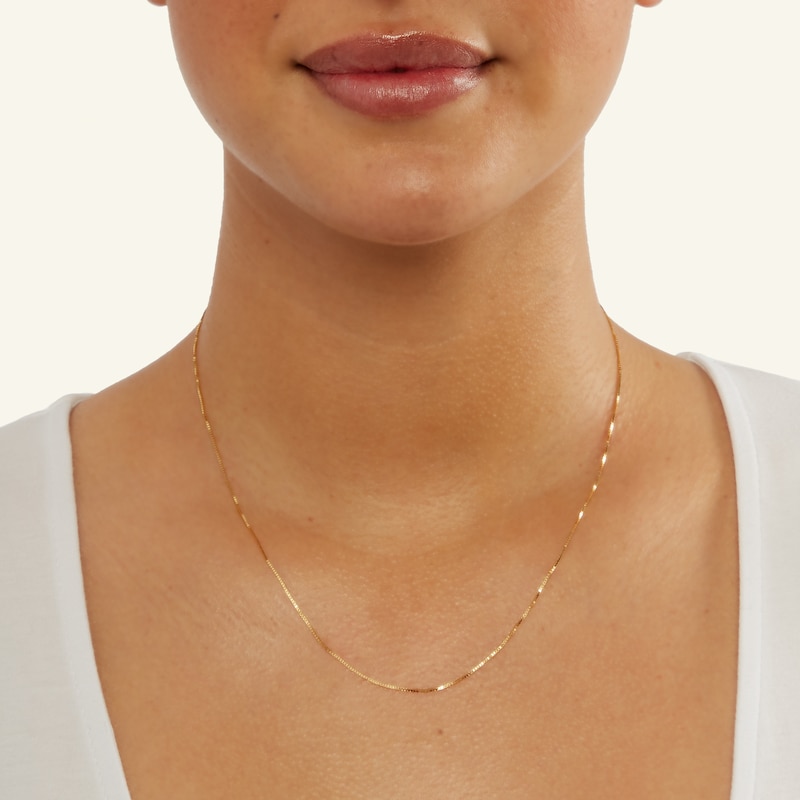Main Image 2 of 14K Solid Gold Box Chain - 18"