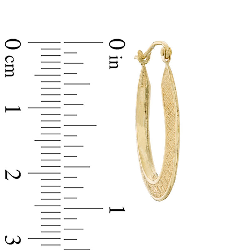 Main Image 2 of 25mm Textured Oval Hoop Earrings in 10K Gold