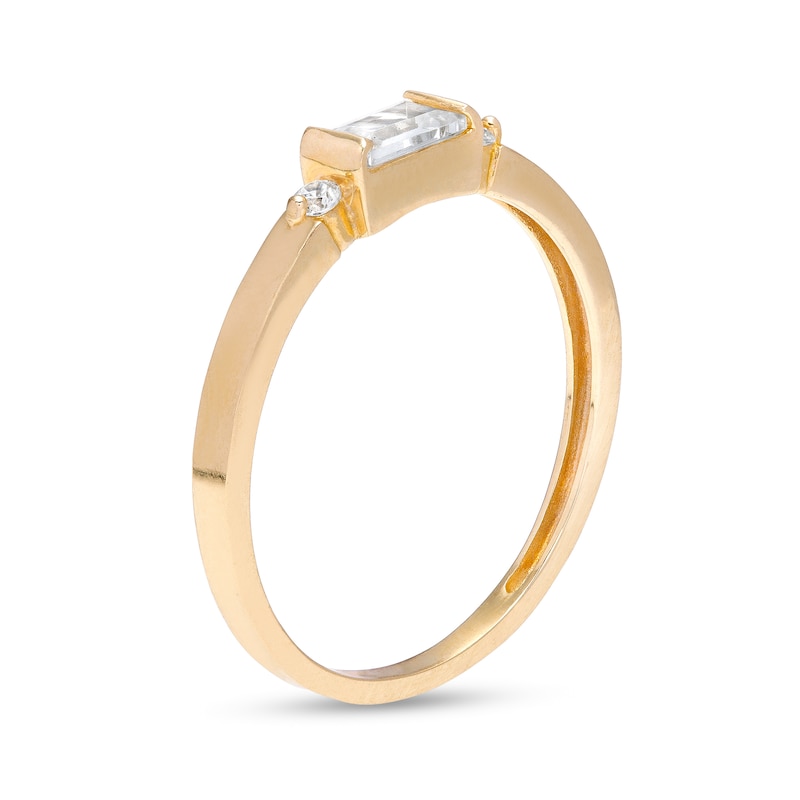 5mm Baguette Cubic Zirconia Three Stone Ring in 10K Gold – Size 7