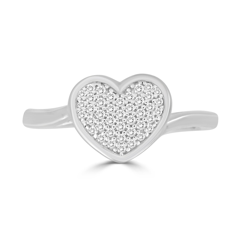 ​​​​​​​​​​​​​​​​​​​​​1/6 CT. T.W. Diamond Heart Ring in Sterling Silver