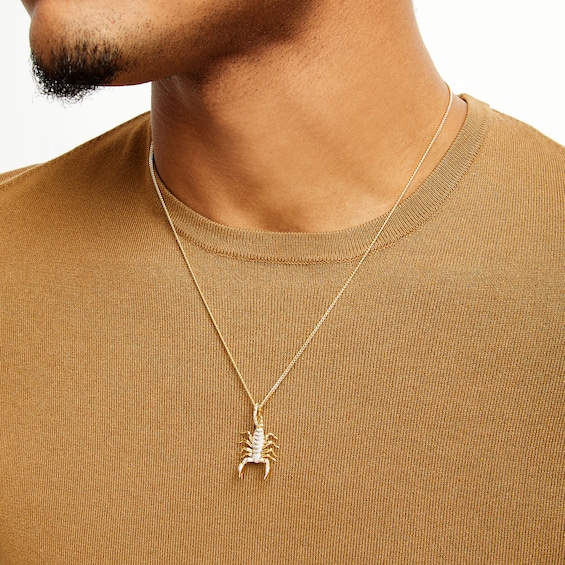 ​​​​​​​​​​​​​​10K Solid Gold 1/10 CT. T.W. Diamond Scorpion Charm