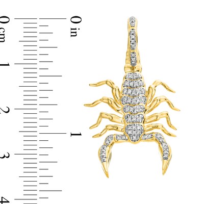 ​​​​​​​​​​​​​​10K Solid Gold 1/10 CT. T.W. Diamond Scorpion Charm