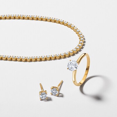 10K Solid Gold / CT. T.W. Lab-Grown Diamond Solitaire Studs
