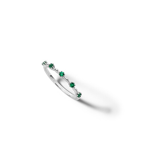 ​​​​​​​Sterling Silver Green CZ Flower Station Ring - Size 7