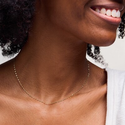 10K Solid Gold Diamond-Cut Stamp Mirror Chain Made in Italy - 16"