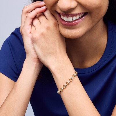 14K Gold Plated 1/4 CT. T.W. Lab-Grown Diamond Heart Bracelet - 7"