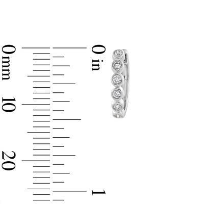 Sterling Silver 1/6 CT. T.W. Lab-Grown Diamond Round Bezel Huggie Hoops