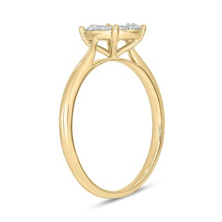 10K Gold 1/2 CT. T.W. Lab-Grown Diamond Round Cluster Ring