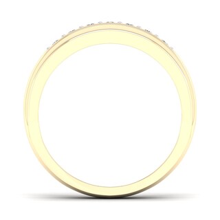 10K Gold 1/10 CT. T.W. Lab-Grown Diamond Single Row Ring