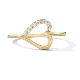 10K Gold 1/10 CT. T.W. Lab-Grown Diamond Shared Prongs Fashion Ring
